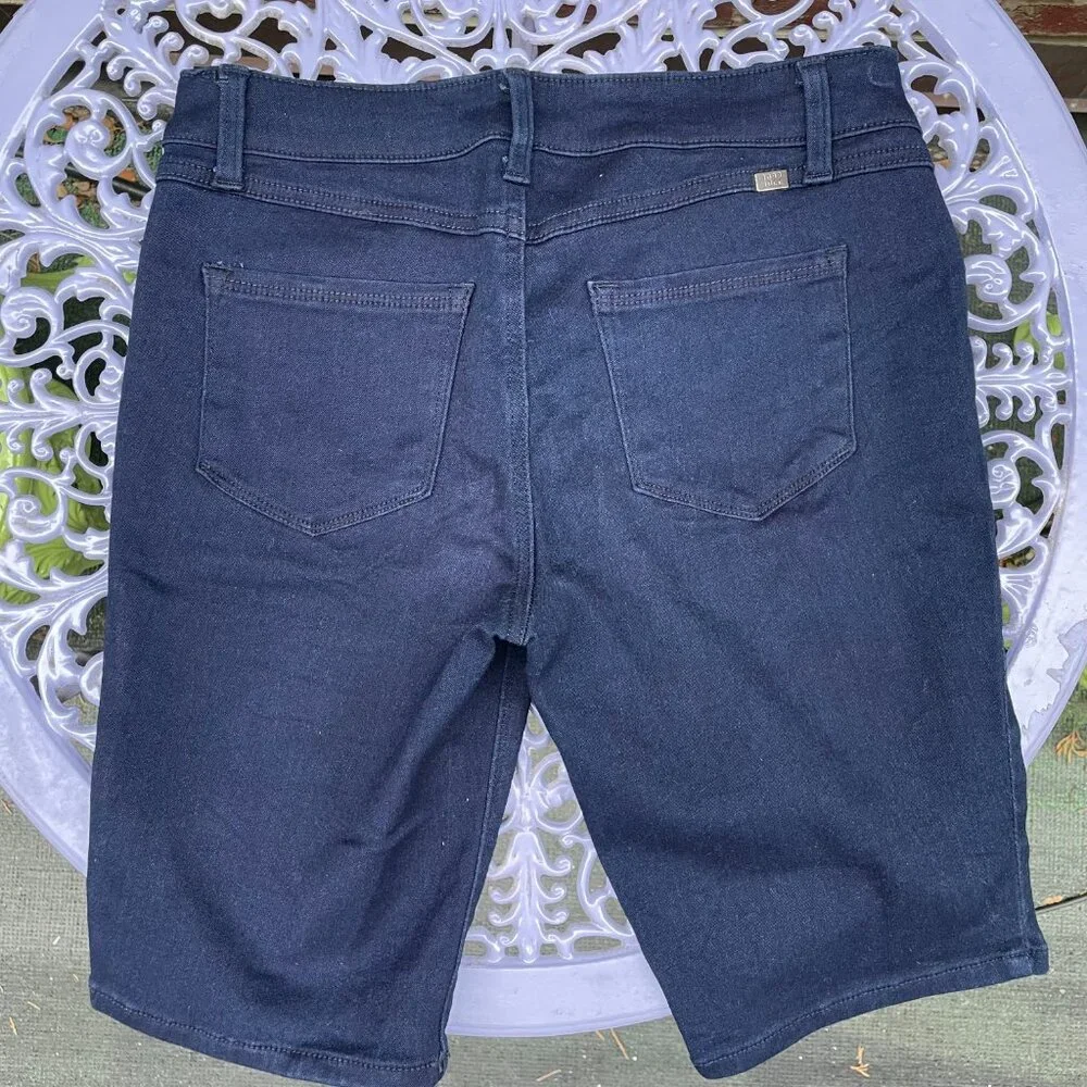 1822 Denim Shorts - Picture 5 of 11